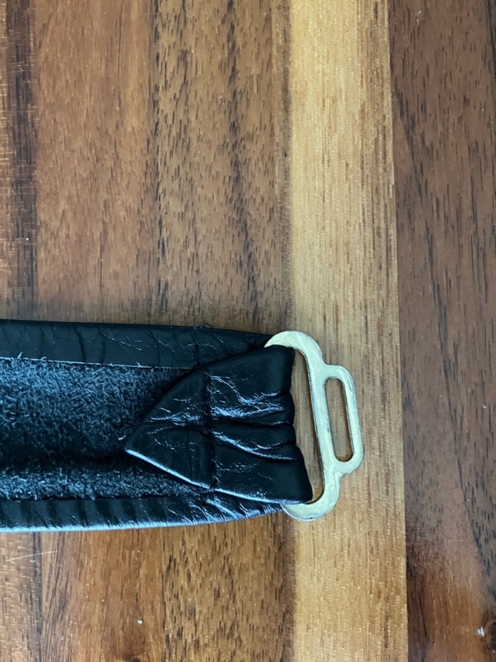 Leather Shop Black Leather Belt Goldtone Buckle Adjustable Retro Style - Picture 6 of 10